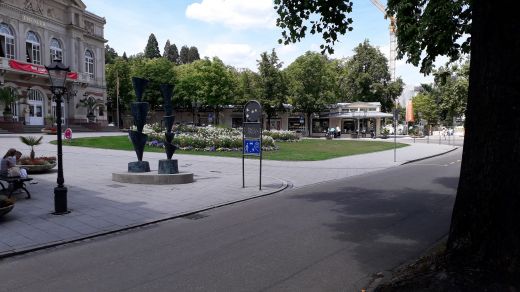 Die "Lichtentaler Allee" in Richtung Kurhaus