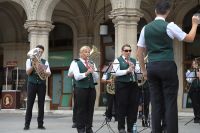 Wie in den guten alten Zeiten Wie in den guten alten Zeiten